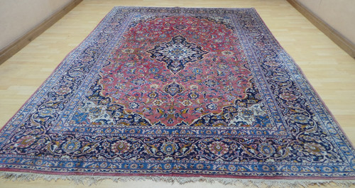 Very large carpet - carpet, hand