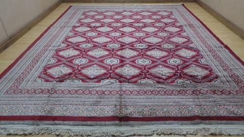 Large oriental carpet rug - rug, hand