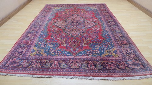 Large carpet rug hand made - carpet,