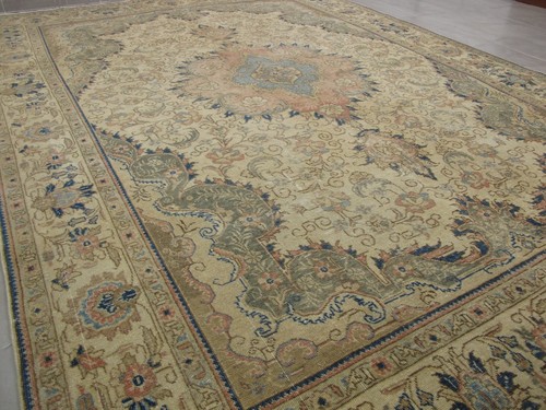 Large vintage rug 8x11 - large,