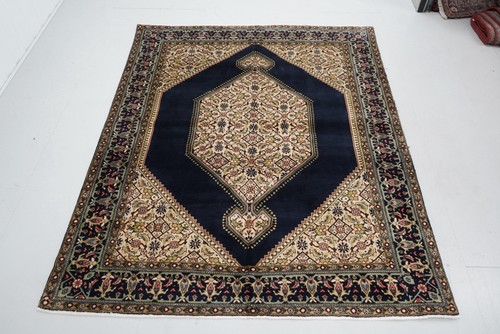 Handmade oriental wool rug - oriental,