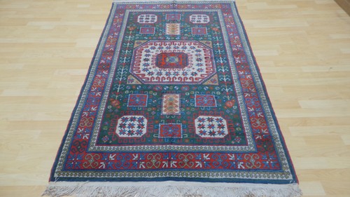 Carpet rug hand made - rug,