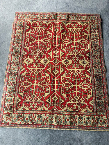 Hand knotted handmade wool - handmade,