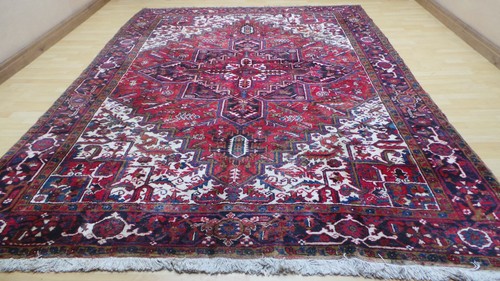 Large carpet rug hand - ,