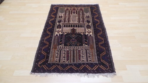 Carpet rug hand made - hand,