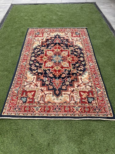 Huge giant traditional - huge/giant,